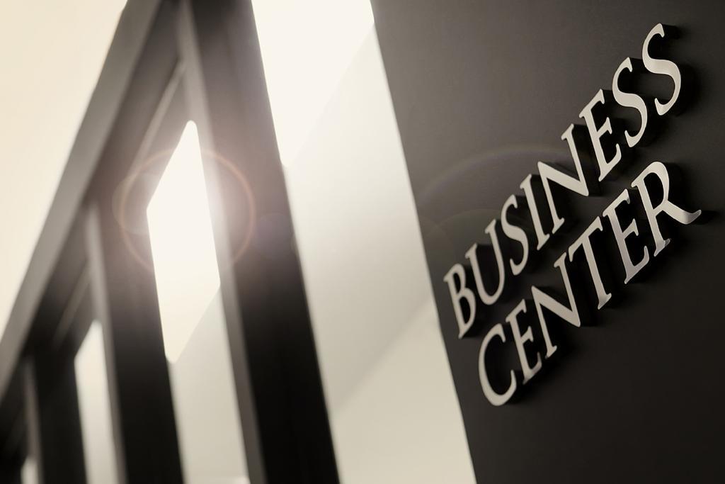 Ts Suites Surabaya Exteriör bild